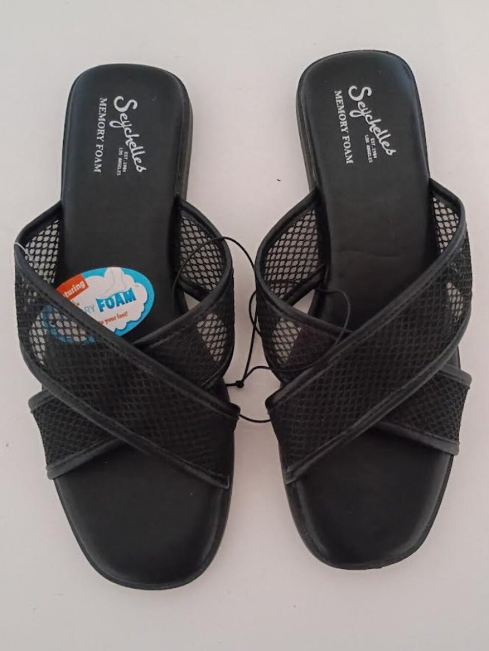 SEYCHELLES MEMORY FOAM DONNA WOMEN'S SANDALS BLACK MESH STRAPS SIZE 8M NWT